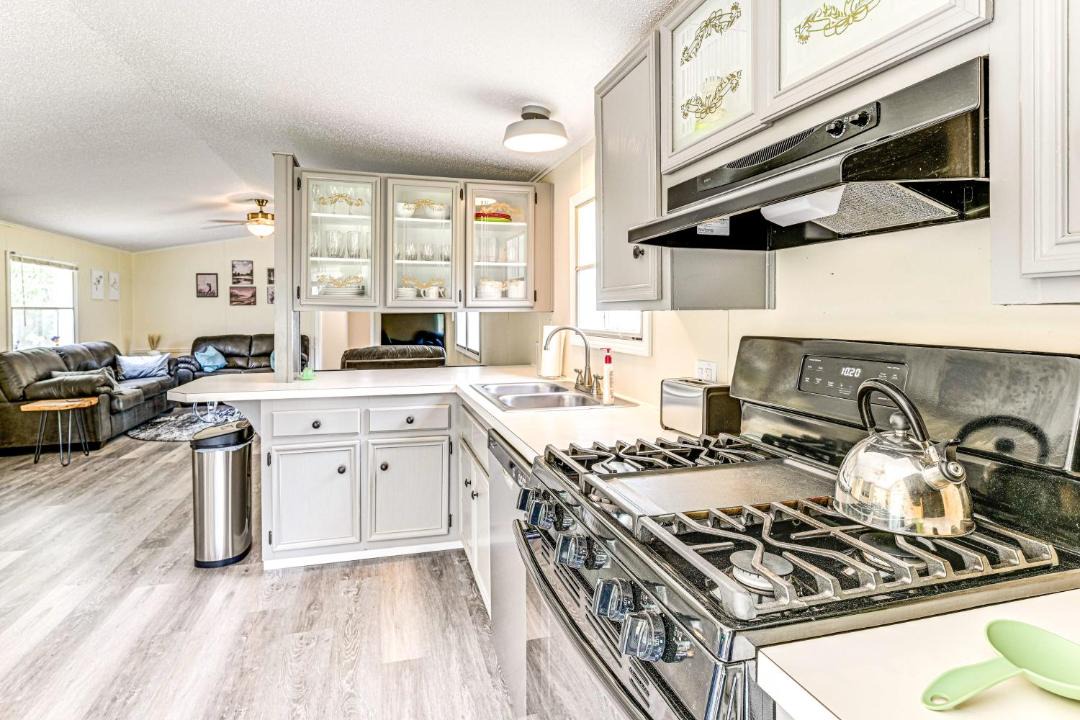 Photo of Kitchen in Nekoosa
