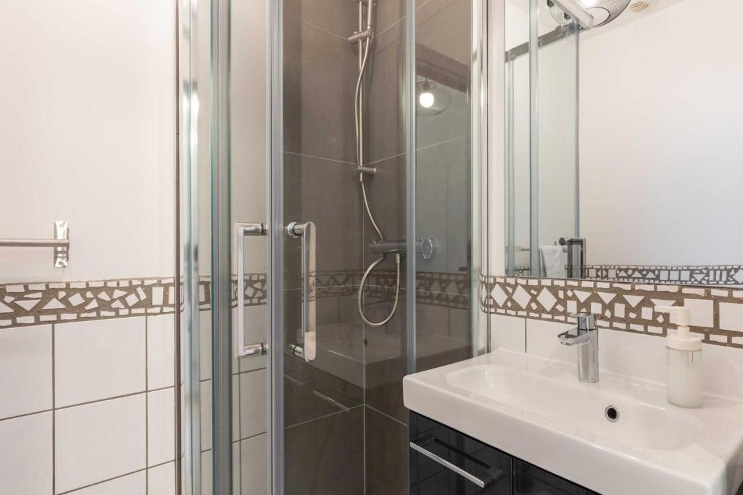 Photo of Bathroom in Charpennes - Charmettes