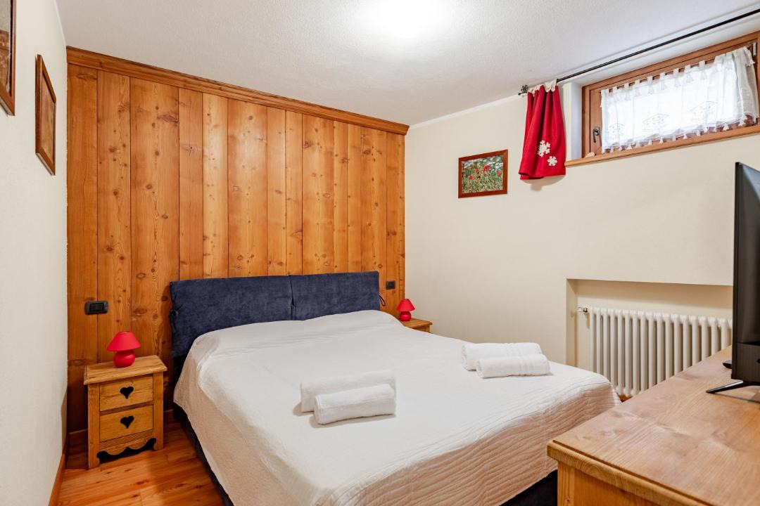 Photo of Bedroom in Courmayeur
