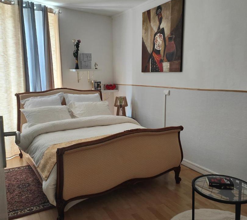 Photo of Bedroom in Villedieu-les-Poeles