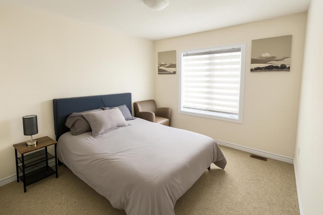 Photo of Bedroom in Alcona