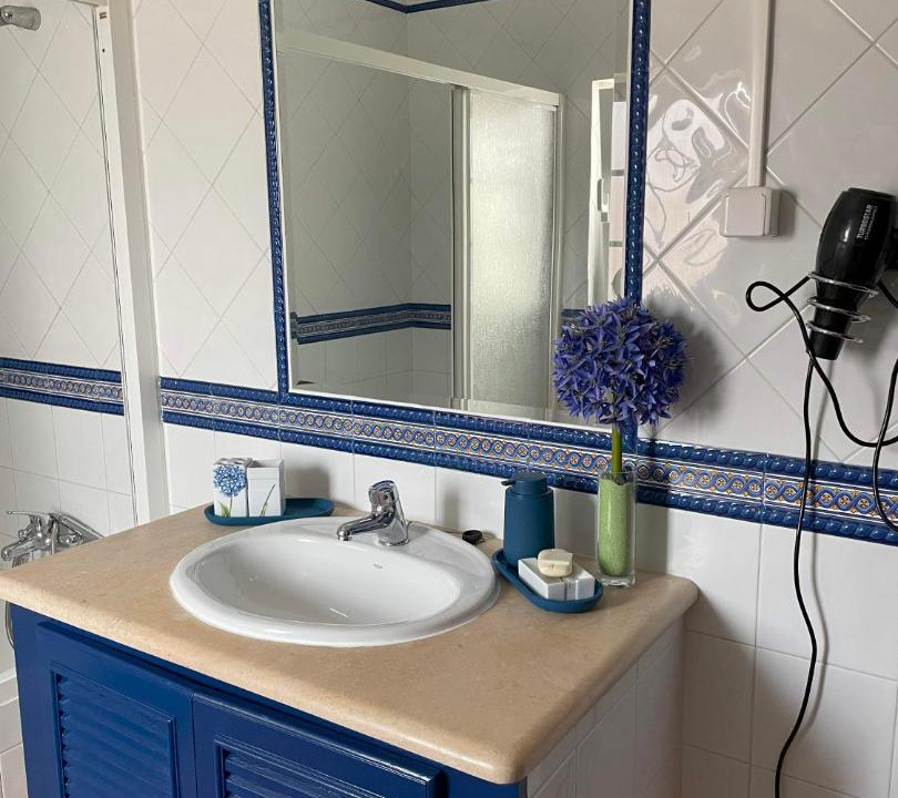 Photo of Bathroom in Vila Nova de Milfontes