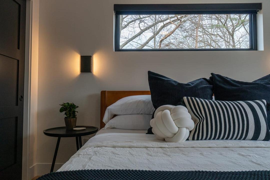 Photo of Bedroom in Saugatuck