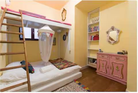Photo of Bedroom in Bilbao Old Town