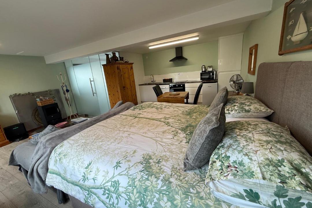 Photo of Bedroom in East Budleigh