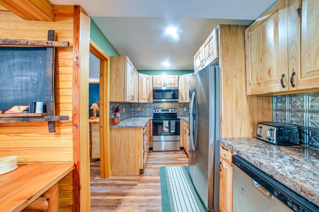 Photo of Kitchen in Clay