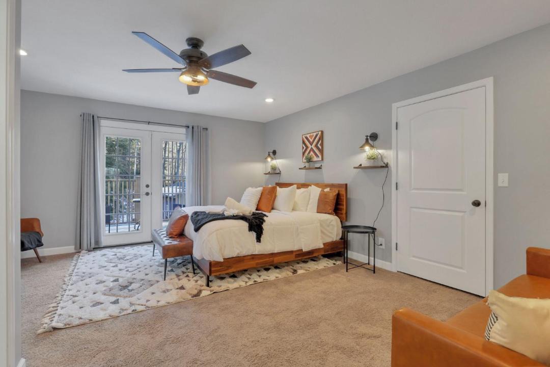 Photo of Bedroom in Sugar Grove