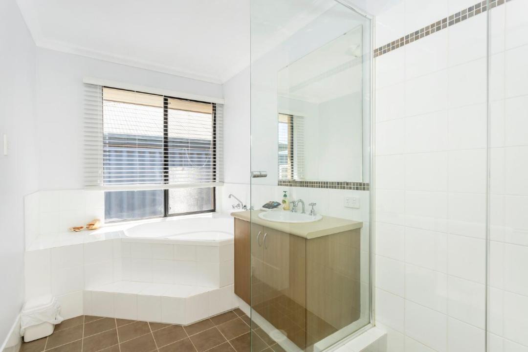 Photo of Bathroom in Singleton