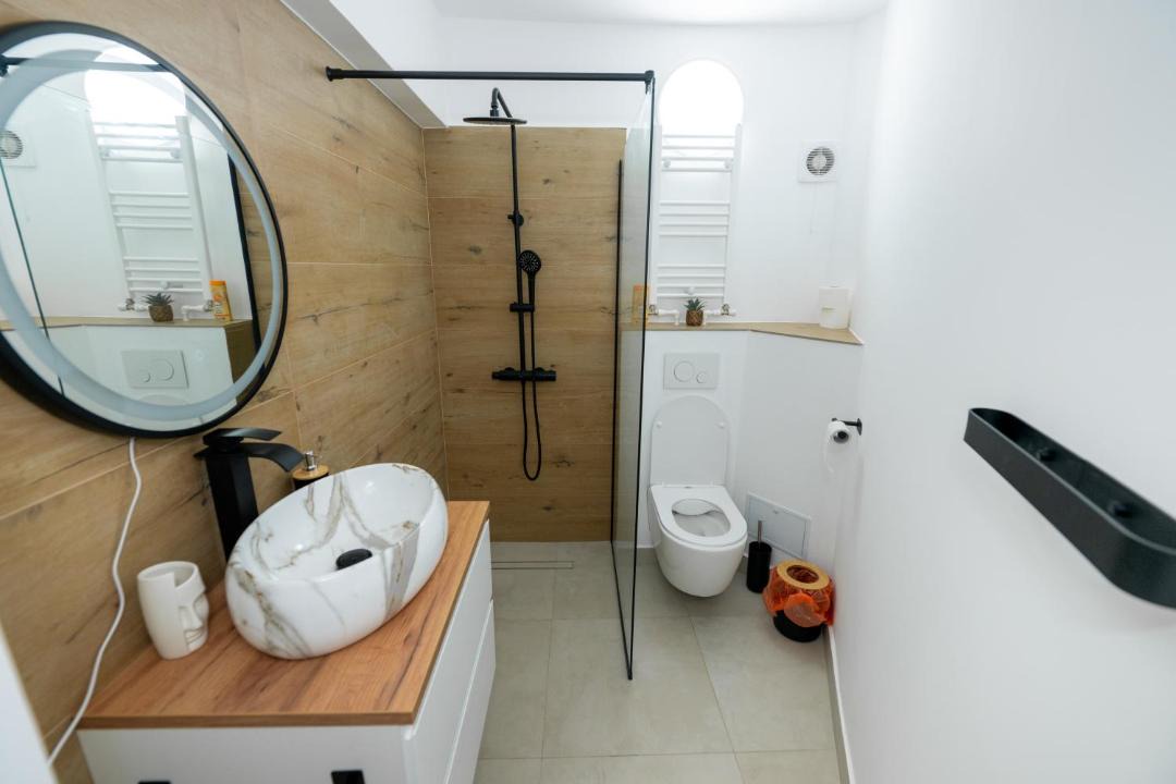 Photo of Bathroom in Ramnicu Valcea