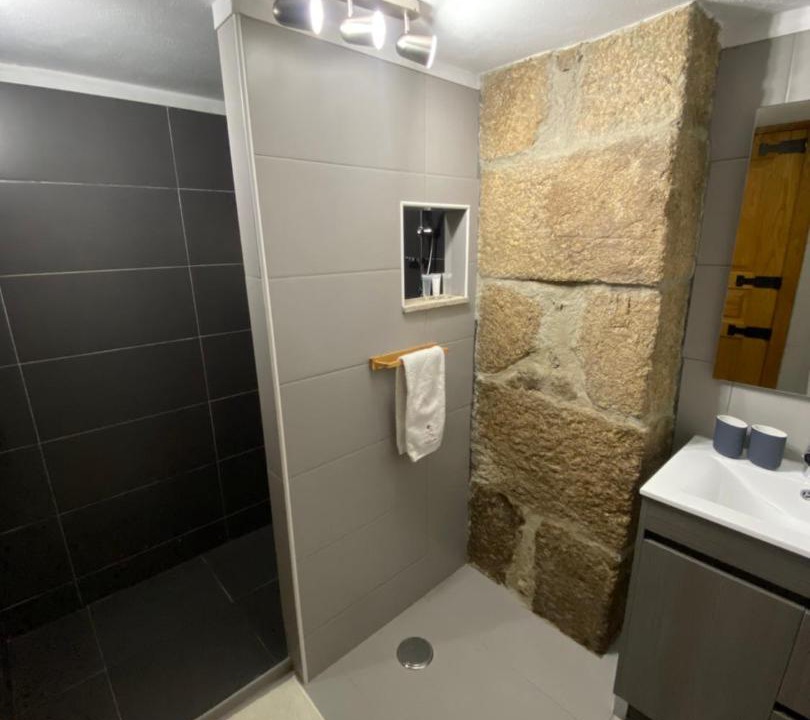 Photo of Bathroom in Portela de Santa Eulalia