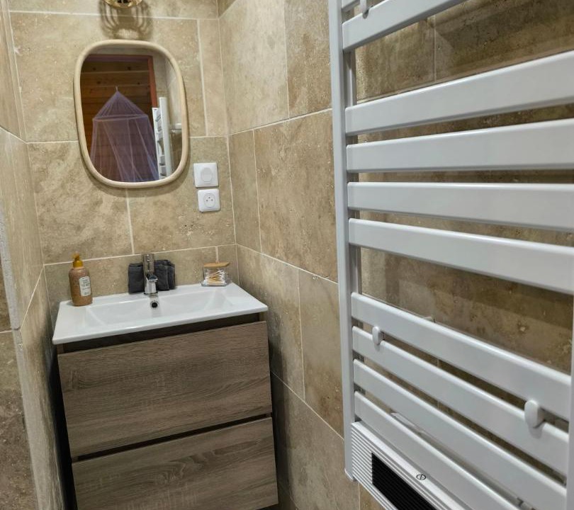 Photo of Bathroom in Aurons