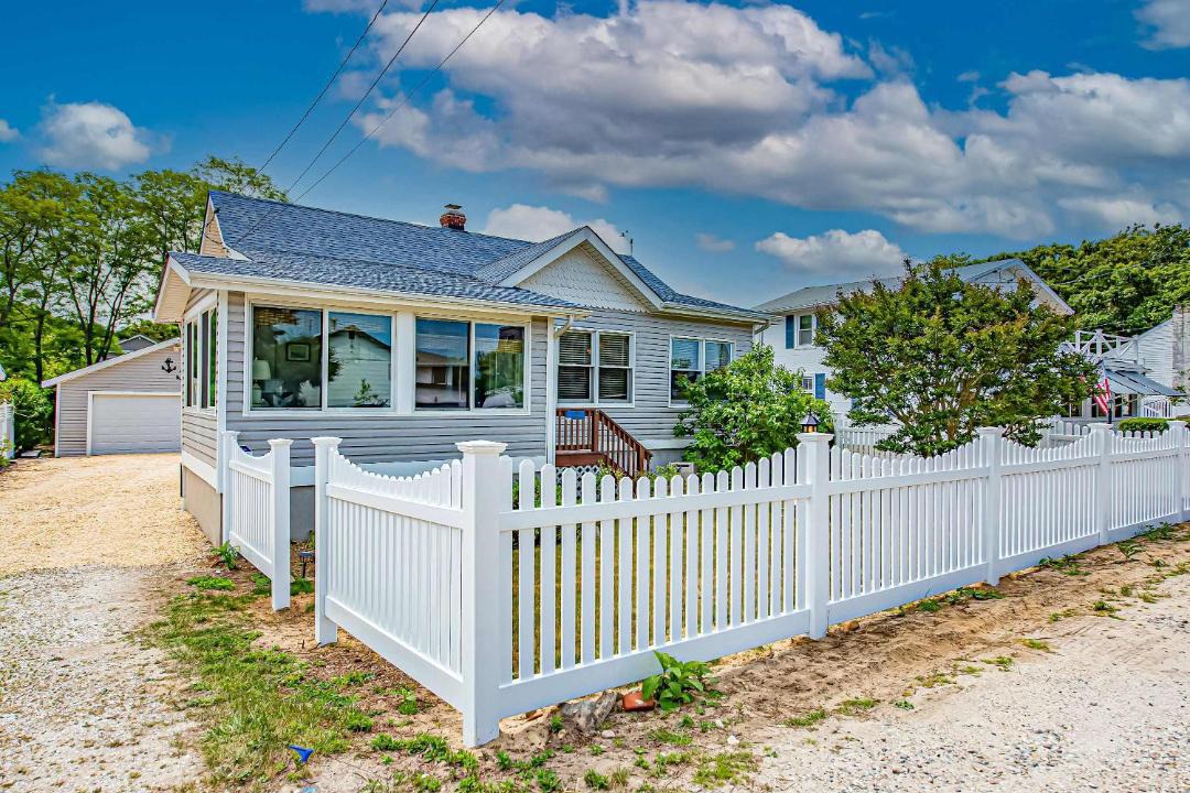 Photo of Others in Peconic