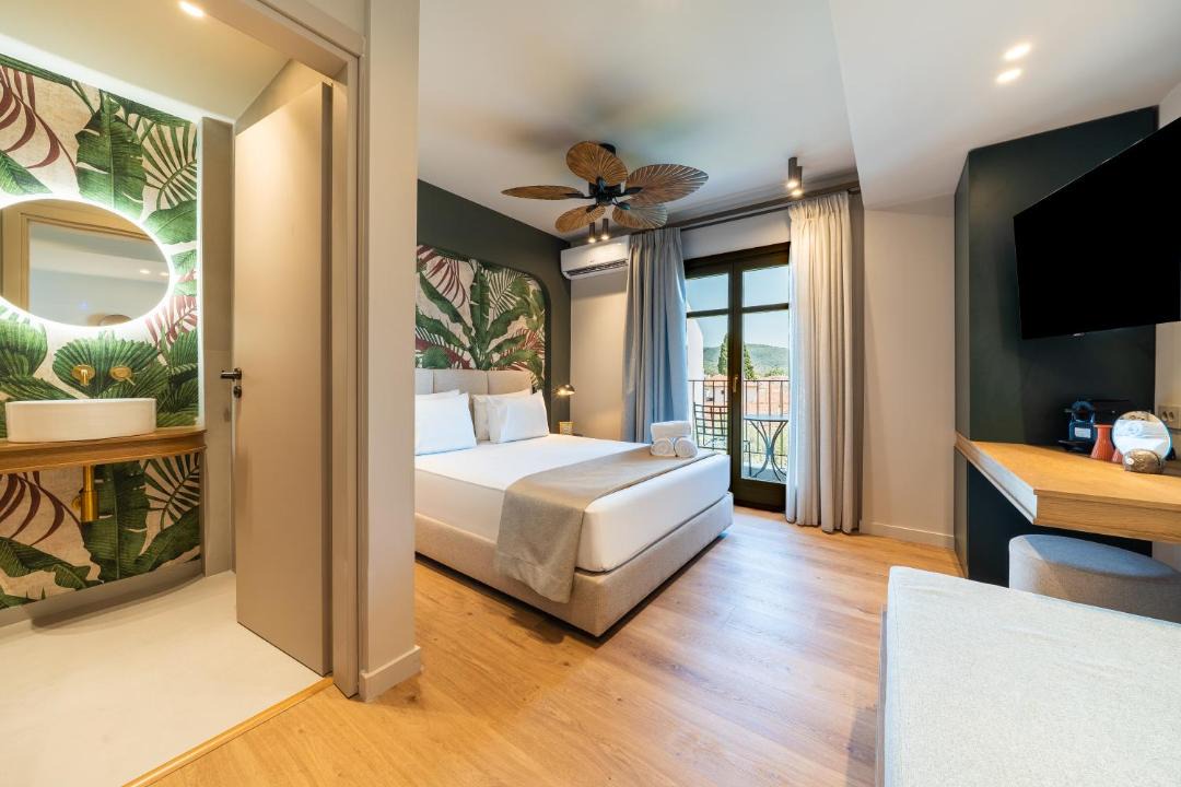 Photo of Bedroom in Kala Nera