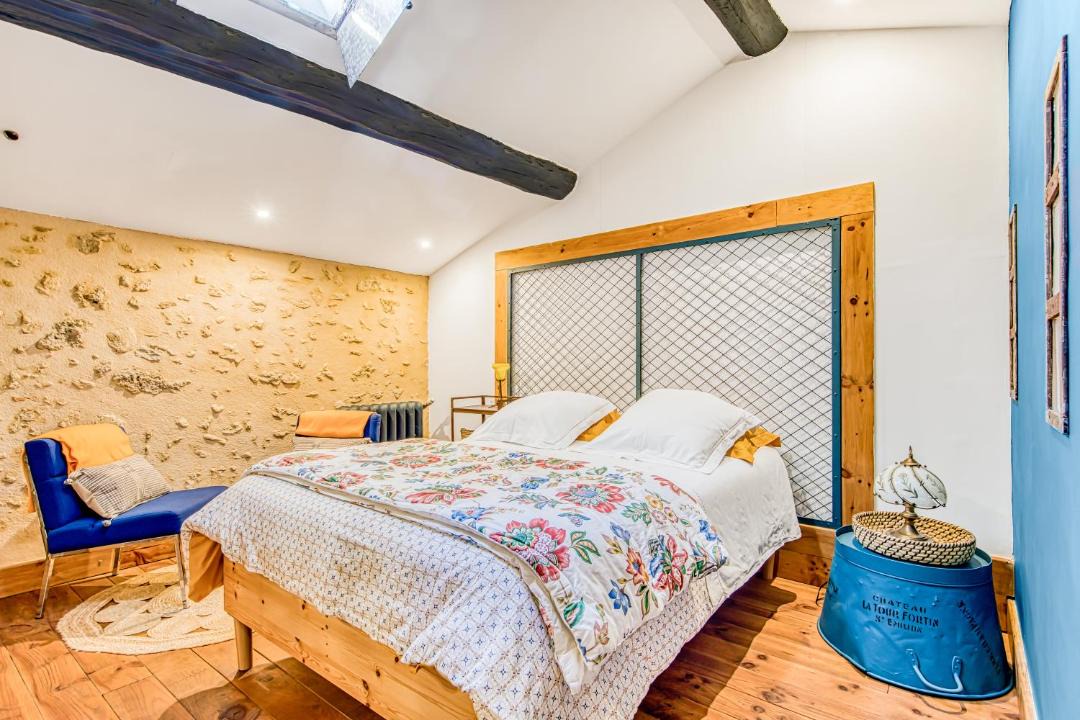 Photo of Bedroom in Noaillan