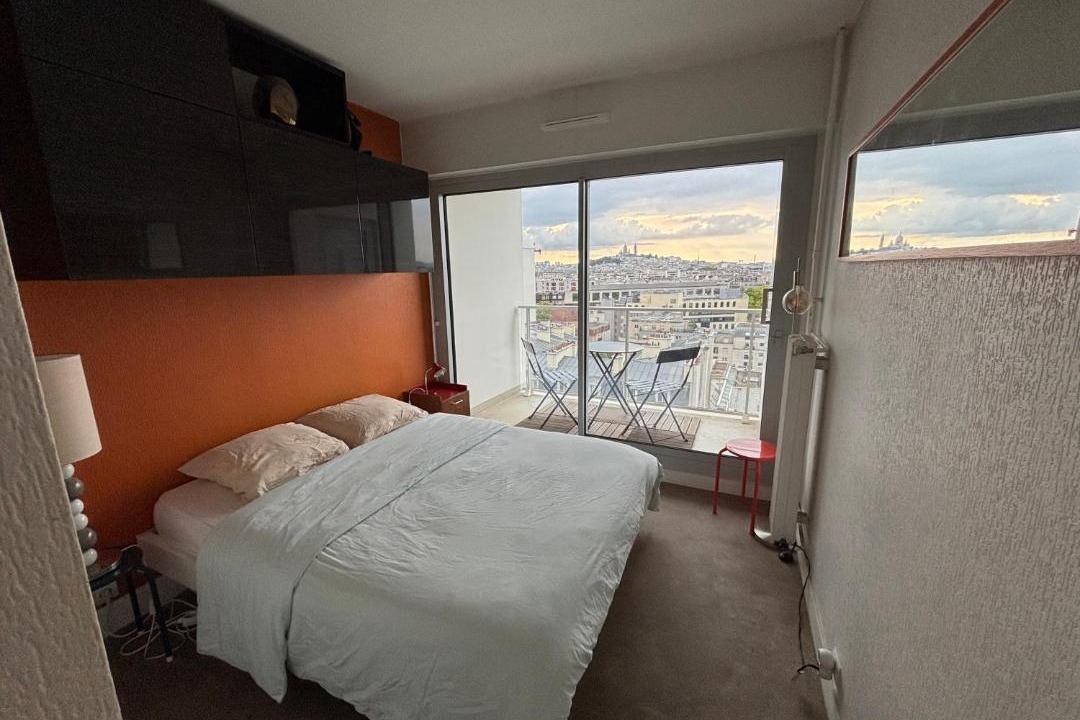 Photo of Bedroom in Combat