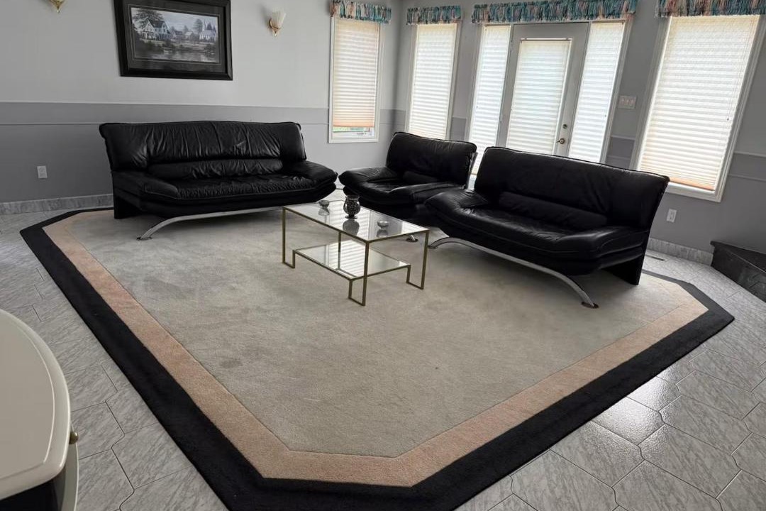 Photo of Livingroom in Highland
