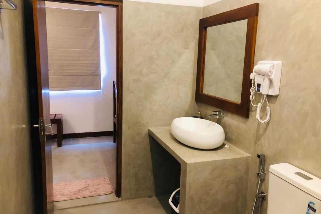 Photo of Bathroom in Kirinda