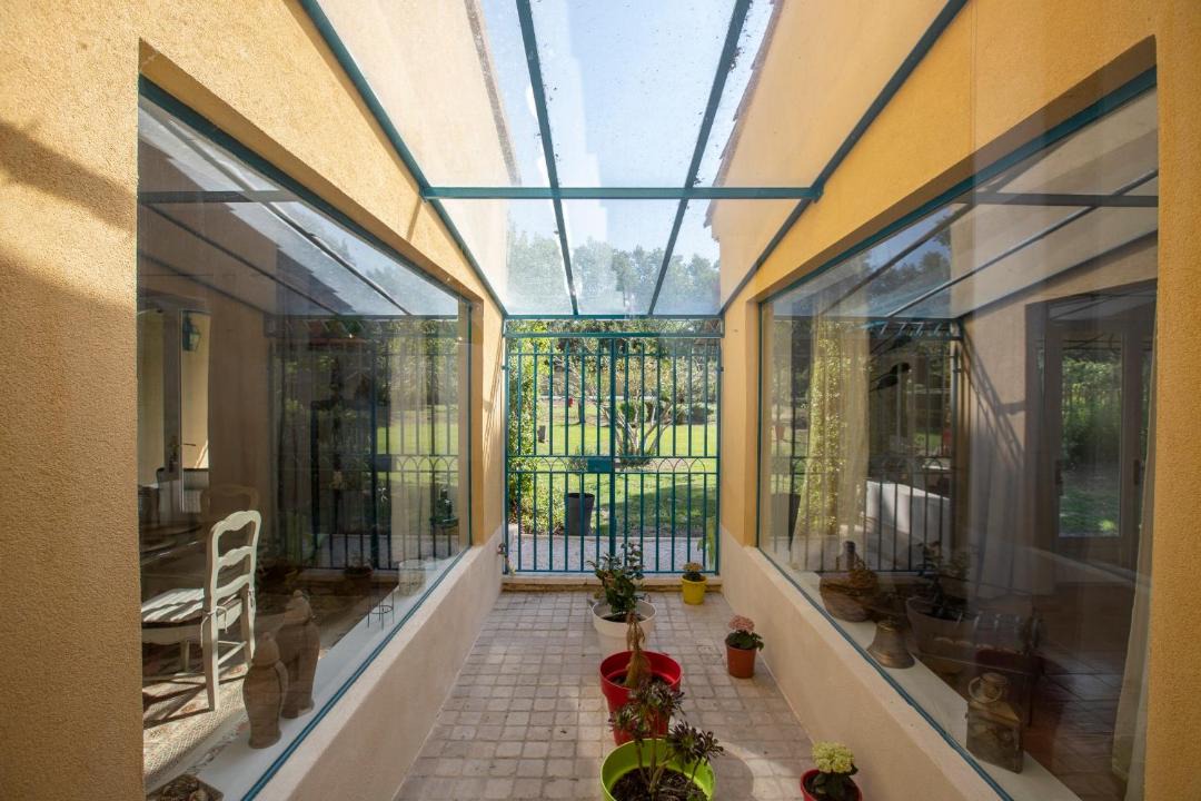Photo of Patio Balcony in Saint-Martin-de-Crau