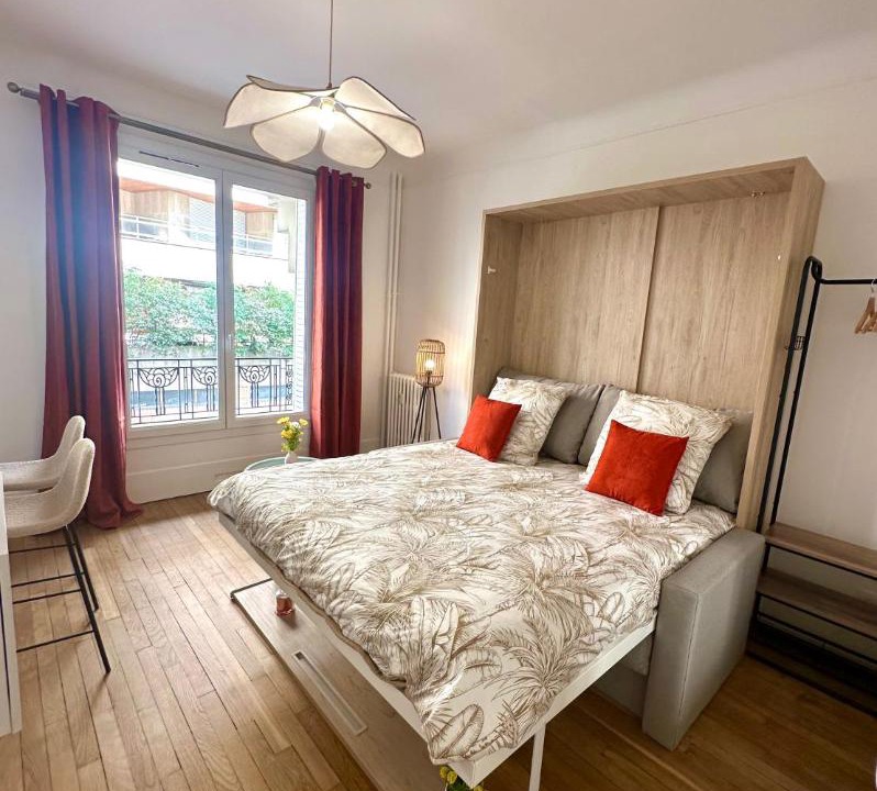 Photo of Bedroom in Combat