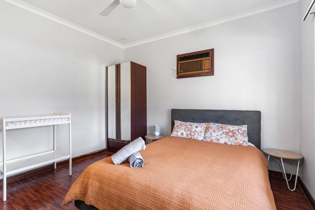 Photo of Bedroom in Cloverdale