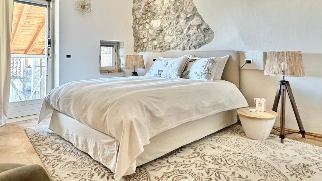 Photo of Bedroom in San Felice del Benaco