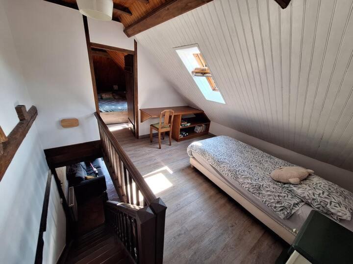 Photo of Bedroom in Ep 4 - Saint-Nicolas