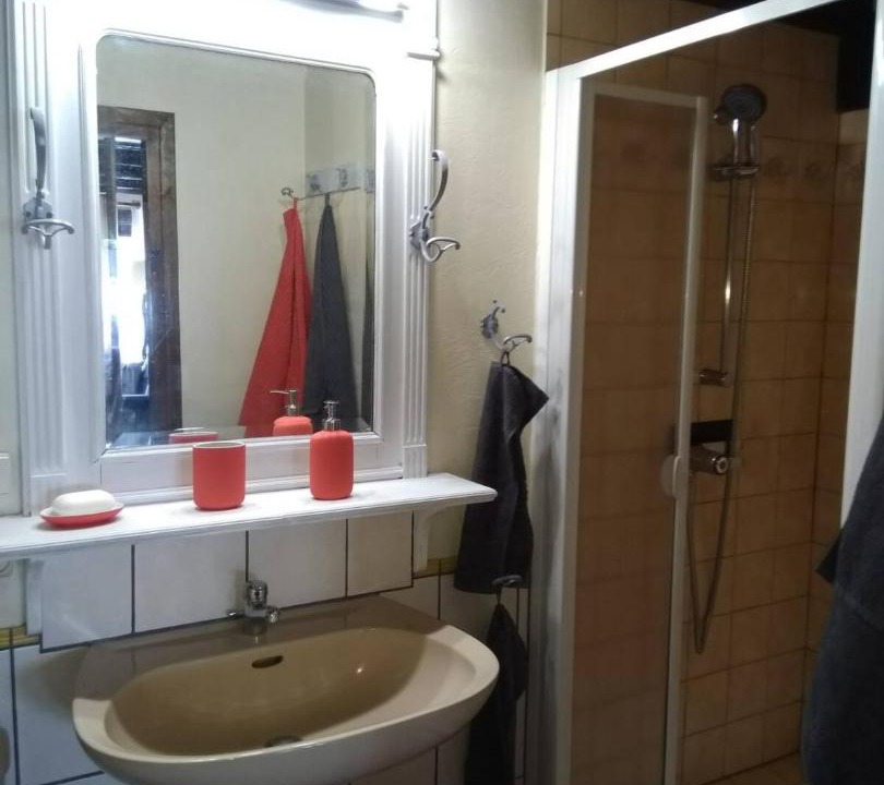 Photo of Bathroom in Ep 4 - Saint-Nicolas