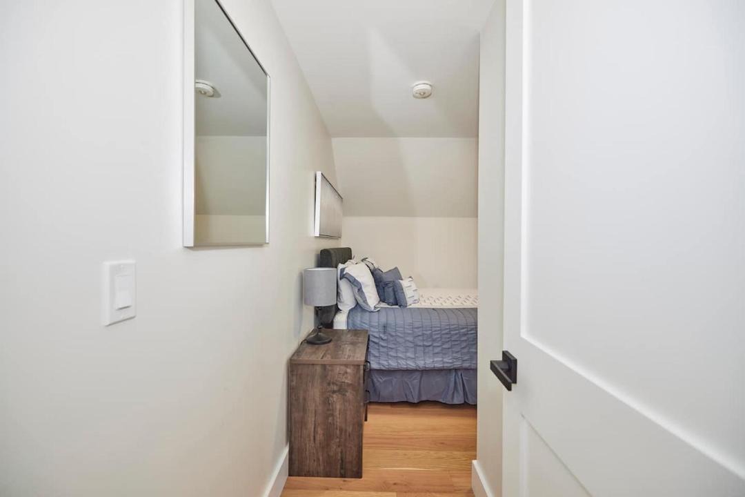 Photo of Bedroom in Niagara Falls