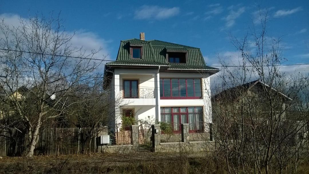 Photo of Buildings in Cornu