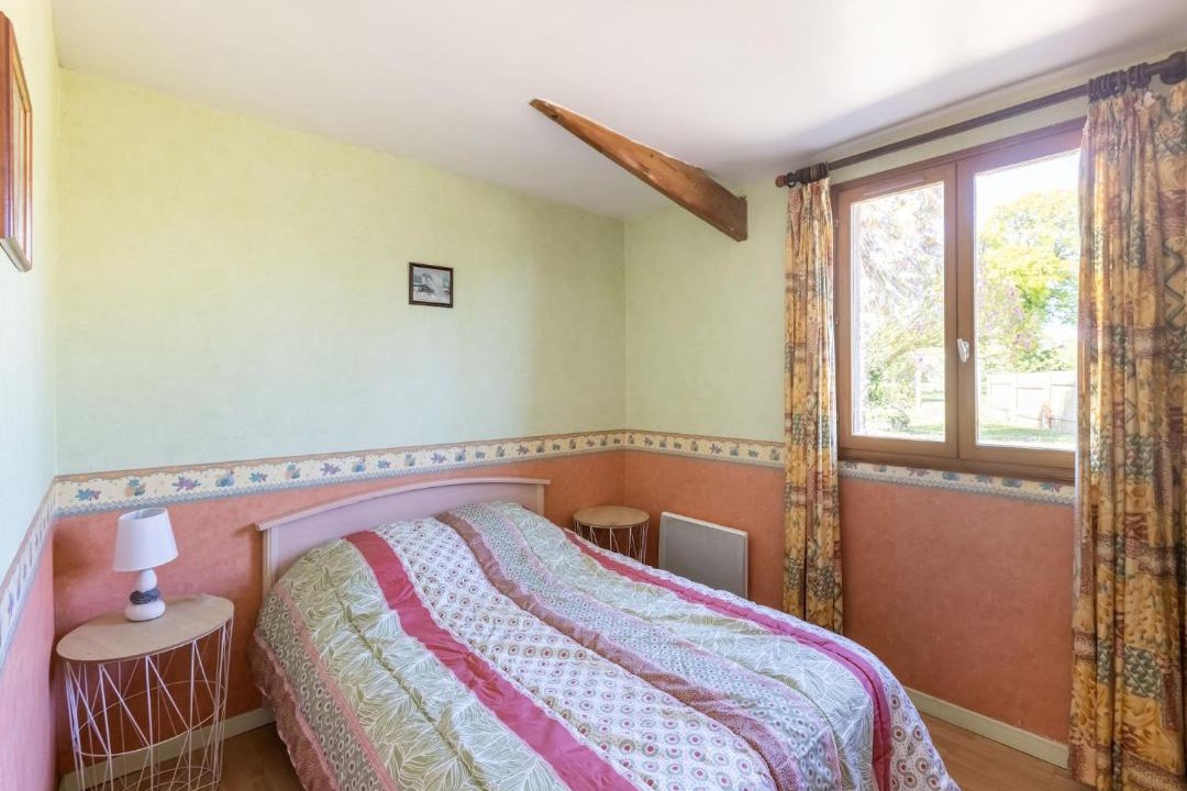 Photo of Bedroom in Montaigu-la-Brisette
