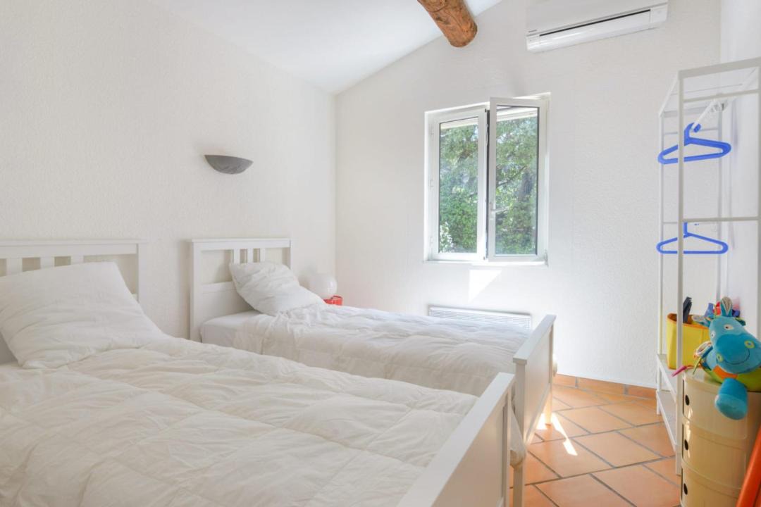 Photo of Bedroom in Les Hauts de Villeneuve