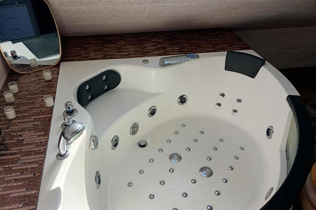 Photo of Bathroom in Elk