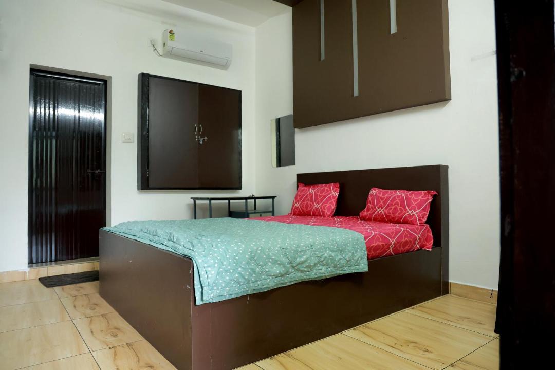 Photo of Bedroom in Athirapally