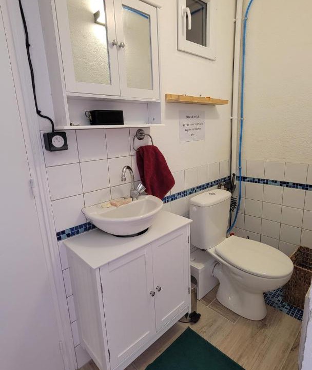 Photo of Bathroom in Saint-Cyr-en-Val