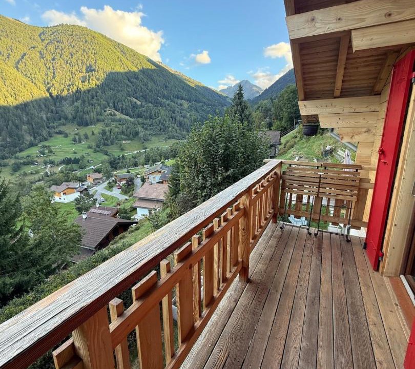 Photo of Patio Balcony in Saclentse