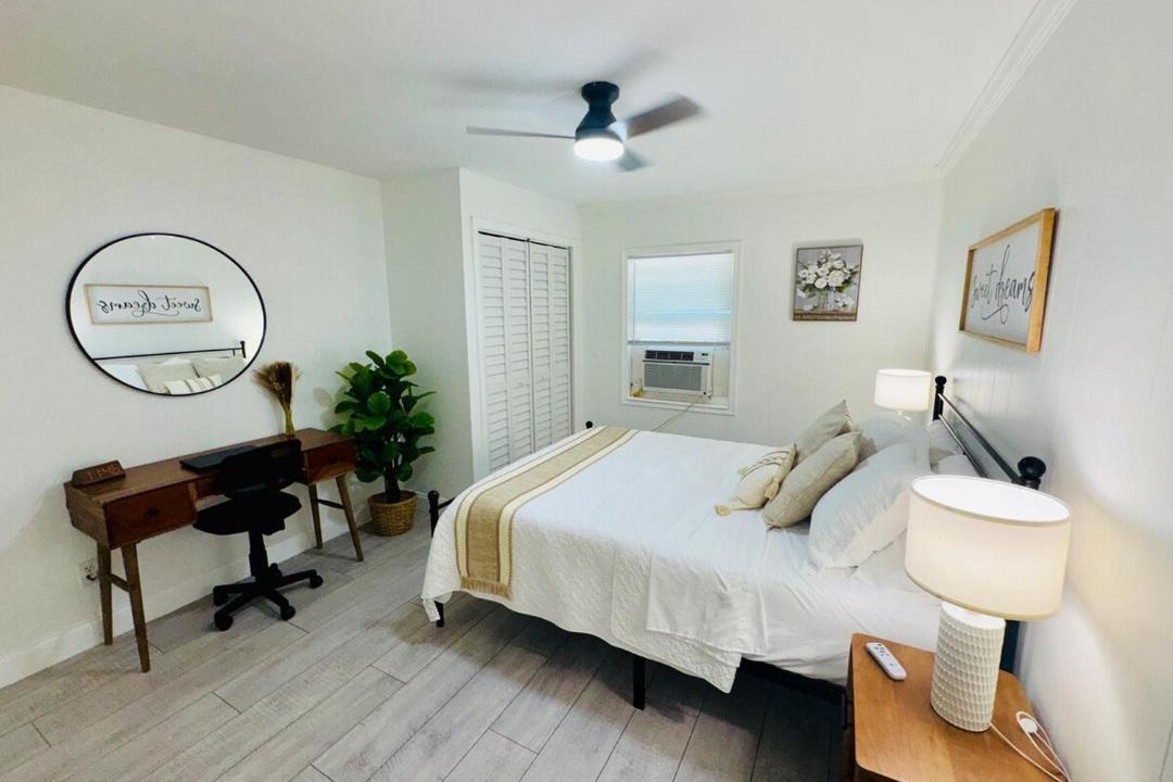 Photo of Bedroom in Bayou Oaks