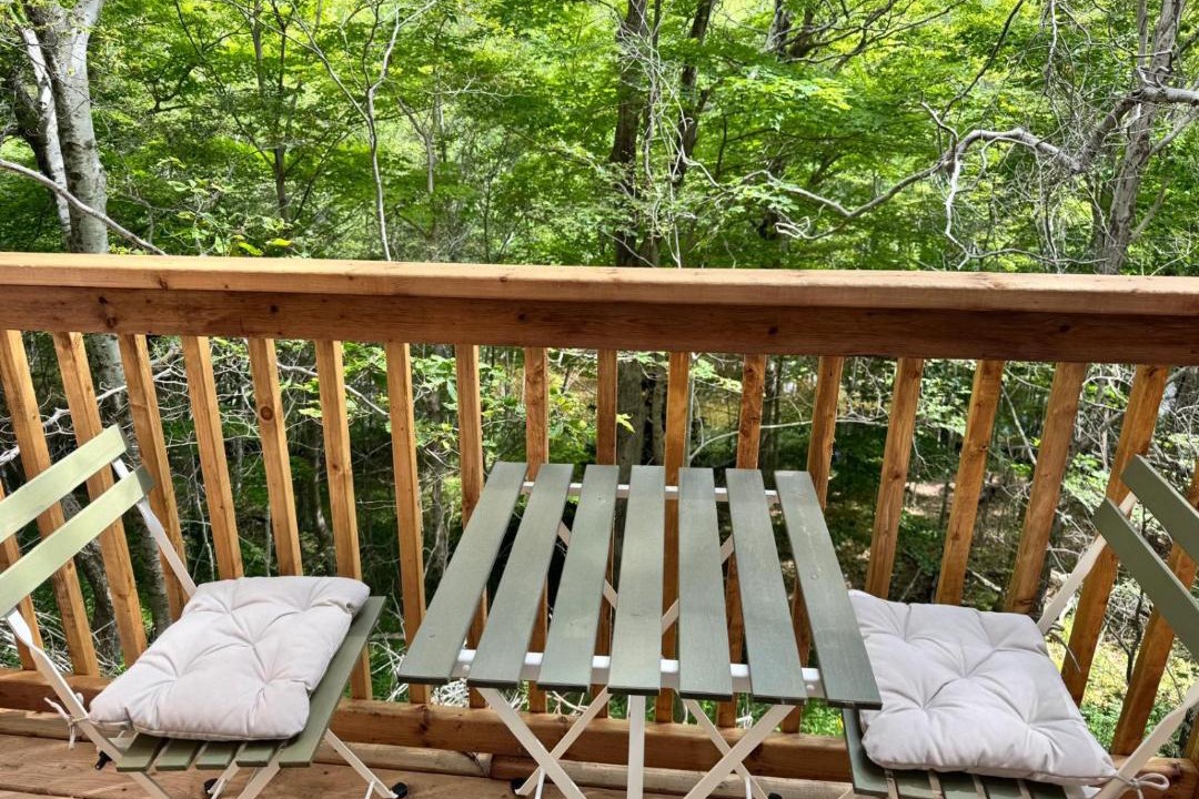 Photo of Patio Balcony in Pleasant Bay