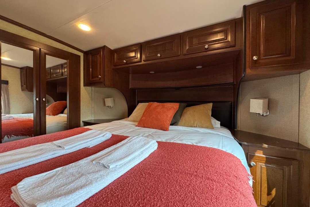 Photo of Bedroom in Stettler