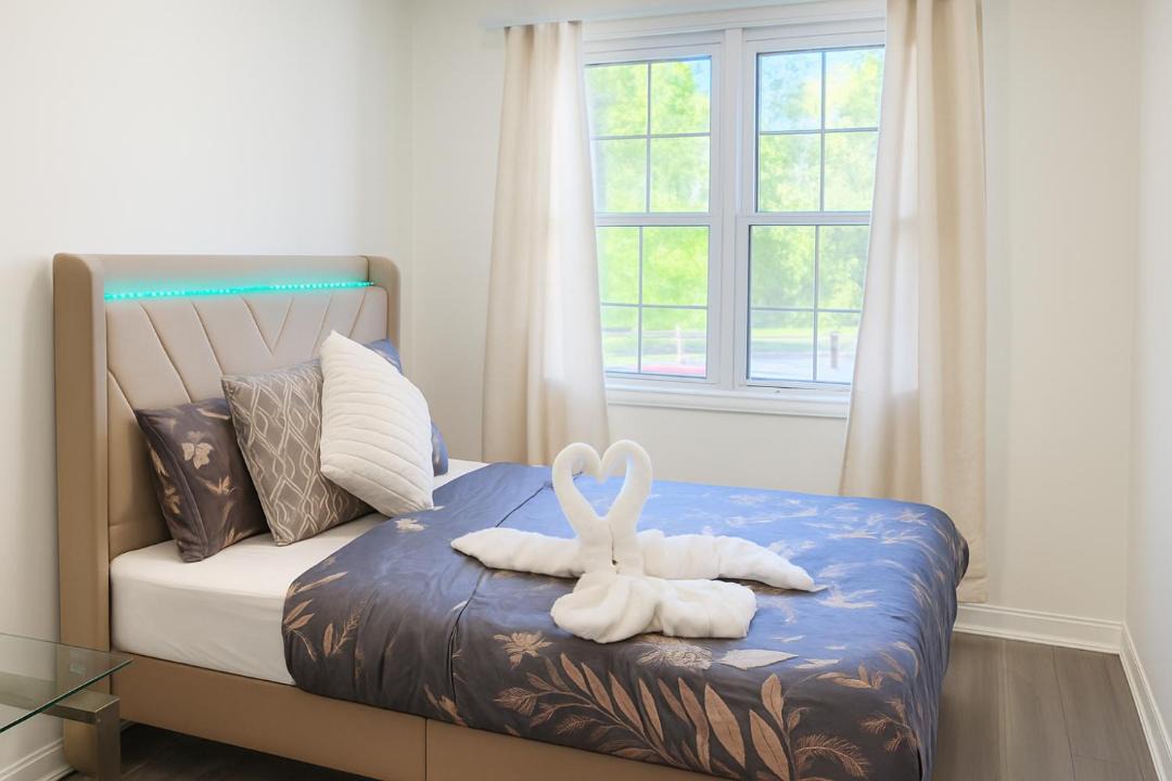 Photo of Bedroom in Richmond Hill
