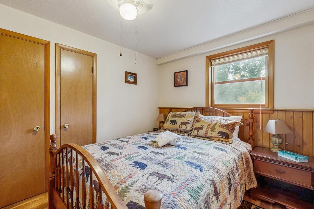 Photo of Bedroom in Friendship