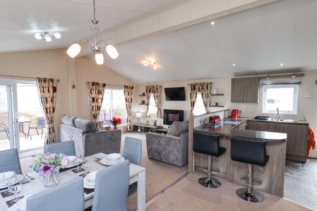 Photo of Kitchen in Cayton Bay