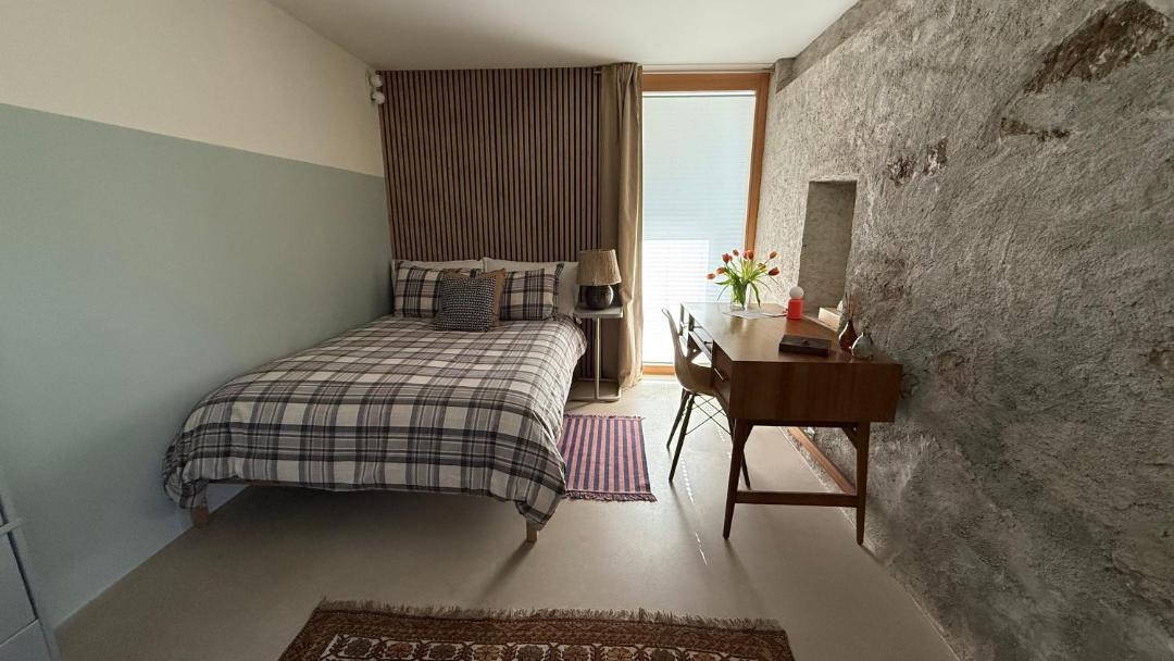 Photo of Bedroom in La Tour-de-Peilz