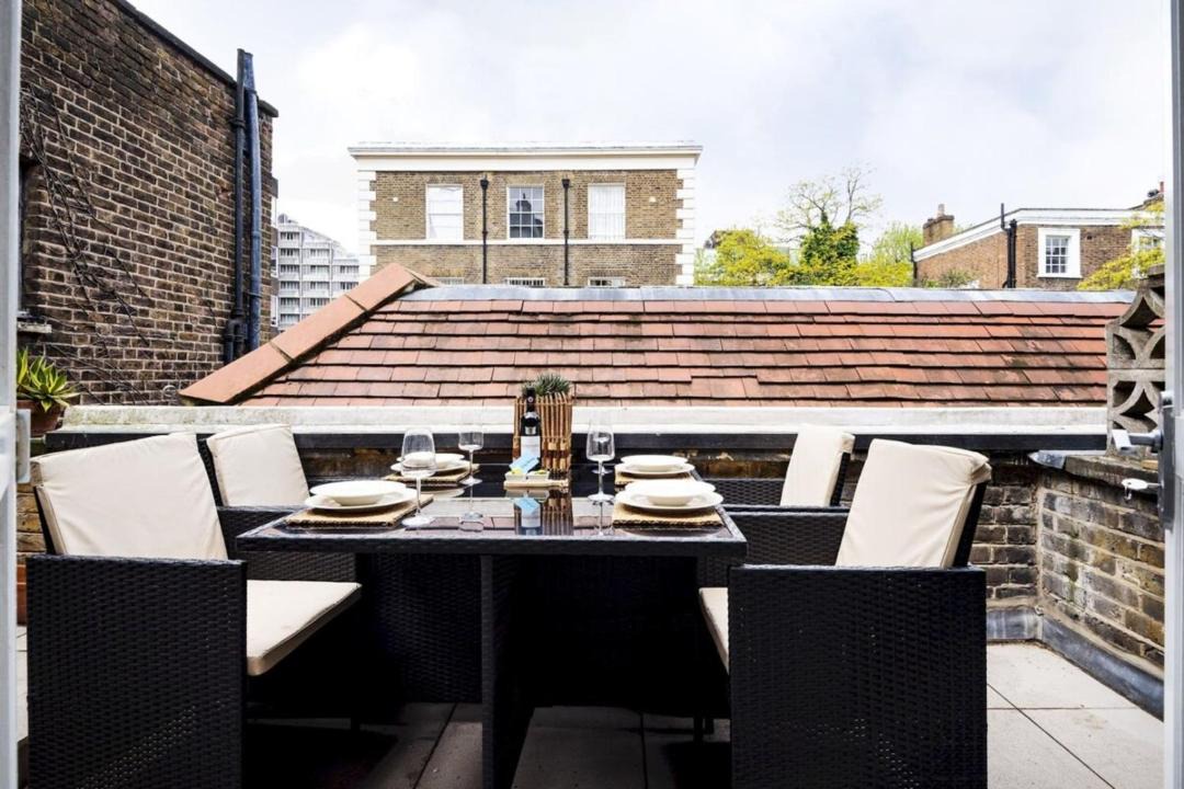 Photo of Patio Balcony in Lancaster Gate