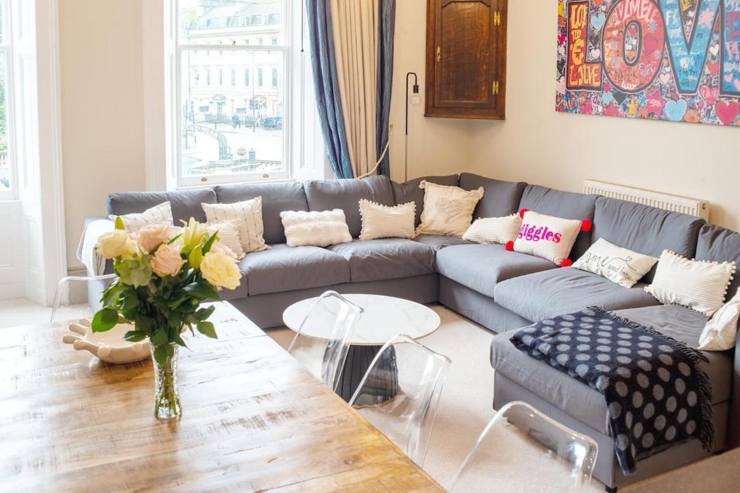 Photo of Livingroom in Bath City Centre