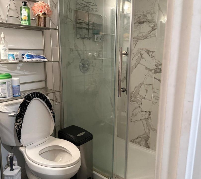 Photo of Bathroom in Aylmer