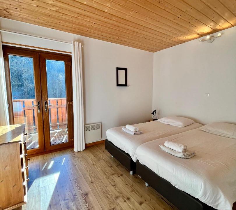 Photo of Bedroom in Venosc