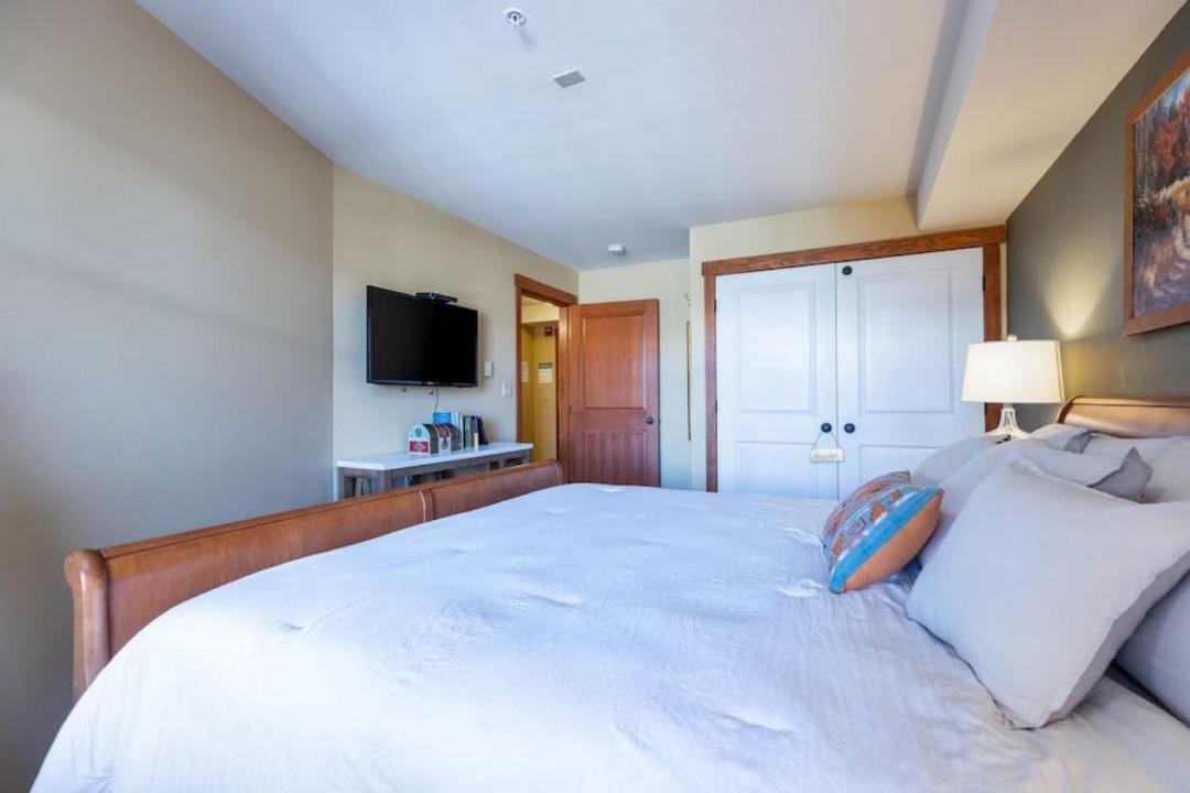 Photo of Bedroom in Salt Lake Mountain Resorts