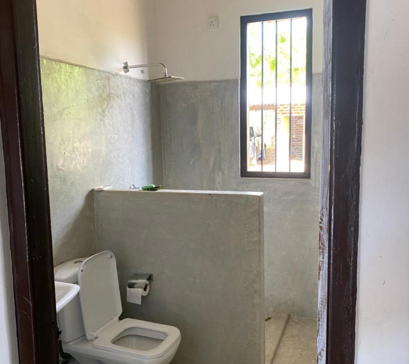 Photo of Bathroom in Kirinda