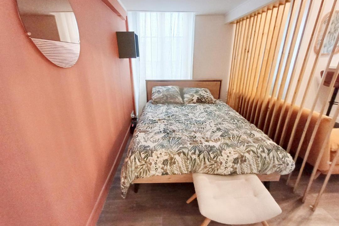 Photo of Bedroom in Montparnasse
