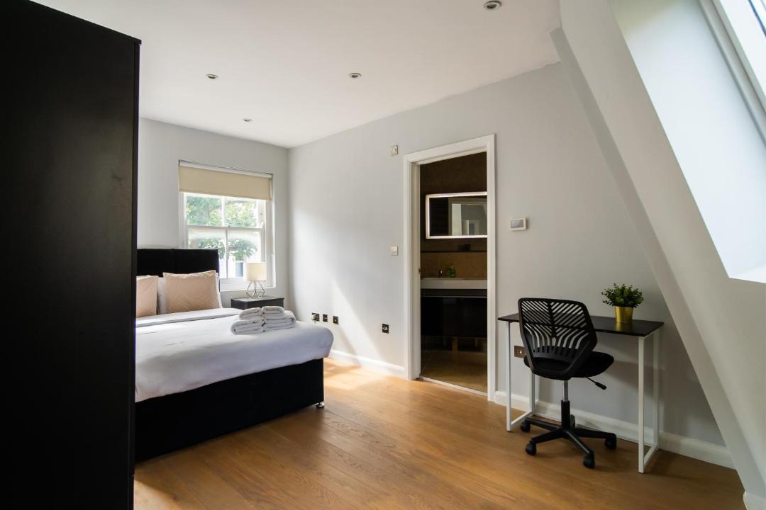 Photo of Bedroom in Cantelowes